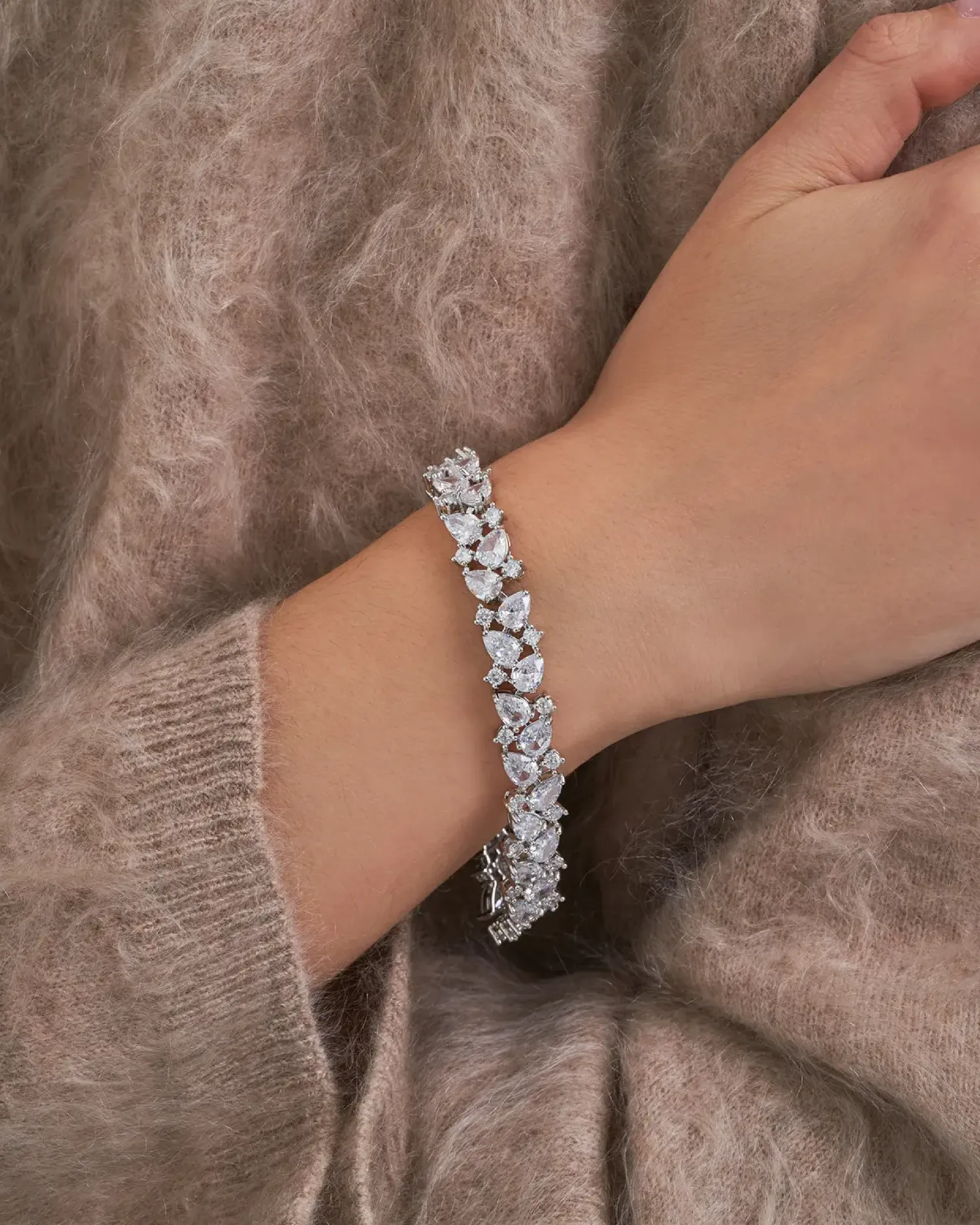 Bijou Brigitte Hochzeitsgäste|Brautschmuck>Armband - Glamorous Spark silber