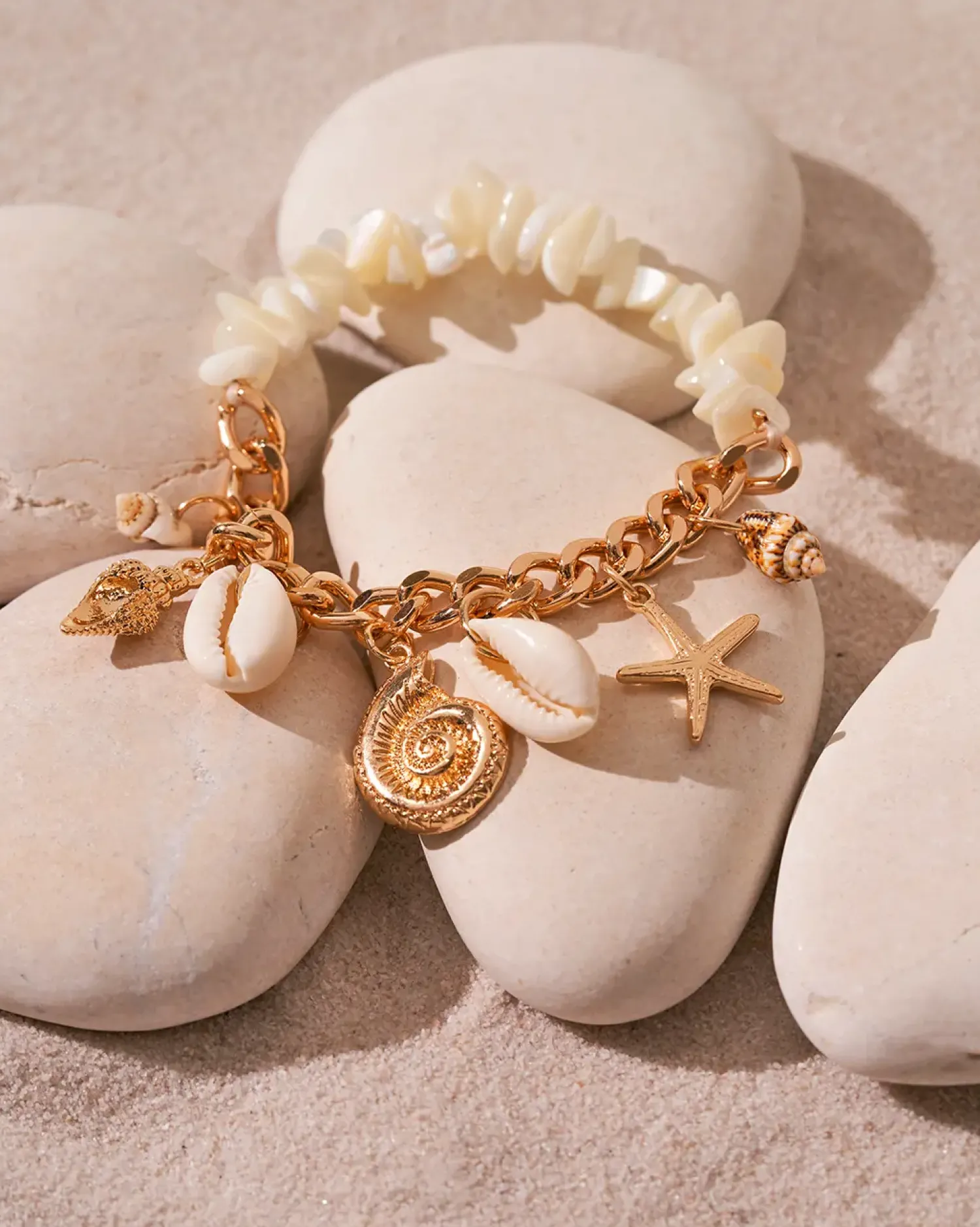 Bijou Brigitte Armbänder Gold|Maritimer Schmuck>Armband - Seashore Delight gold, weiß