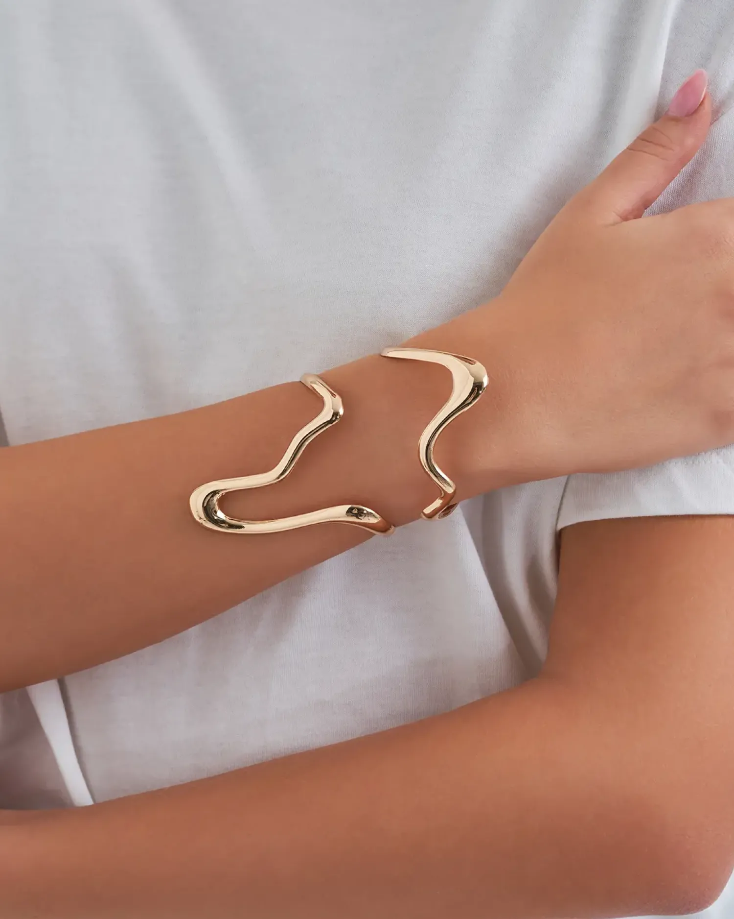 Bijou Brigitte Armbänder Gold|Armreifen>Armreif - Asymmetrical Catch gold
