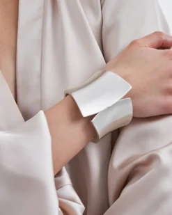 Bijou Brigitte Armreifen>Armreif - Asymmetrical Statement silber