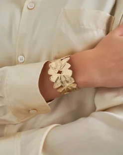 Bijou Brigitte Armbänder Gold|Blumenschmuck>Armreif - en Blossom gold