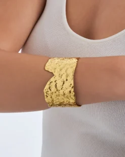 Bijou Brigitte Armbänder Gold|Boho-Schmuck>Armreif - Hammered Beauty gold