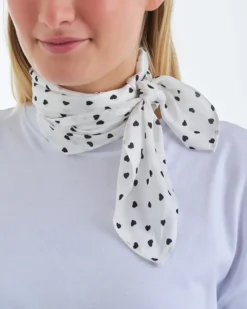 Bijou Brigitte Bandanas|Halstücher>Bandana - Elegant Hearts weiß