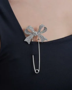 Bijou Brigitte Broschen>Brosche - Crystal Loop silber