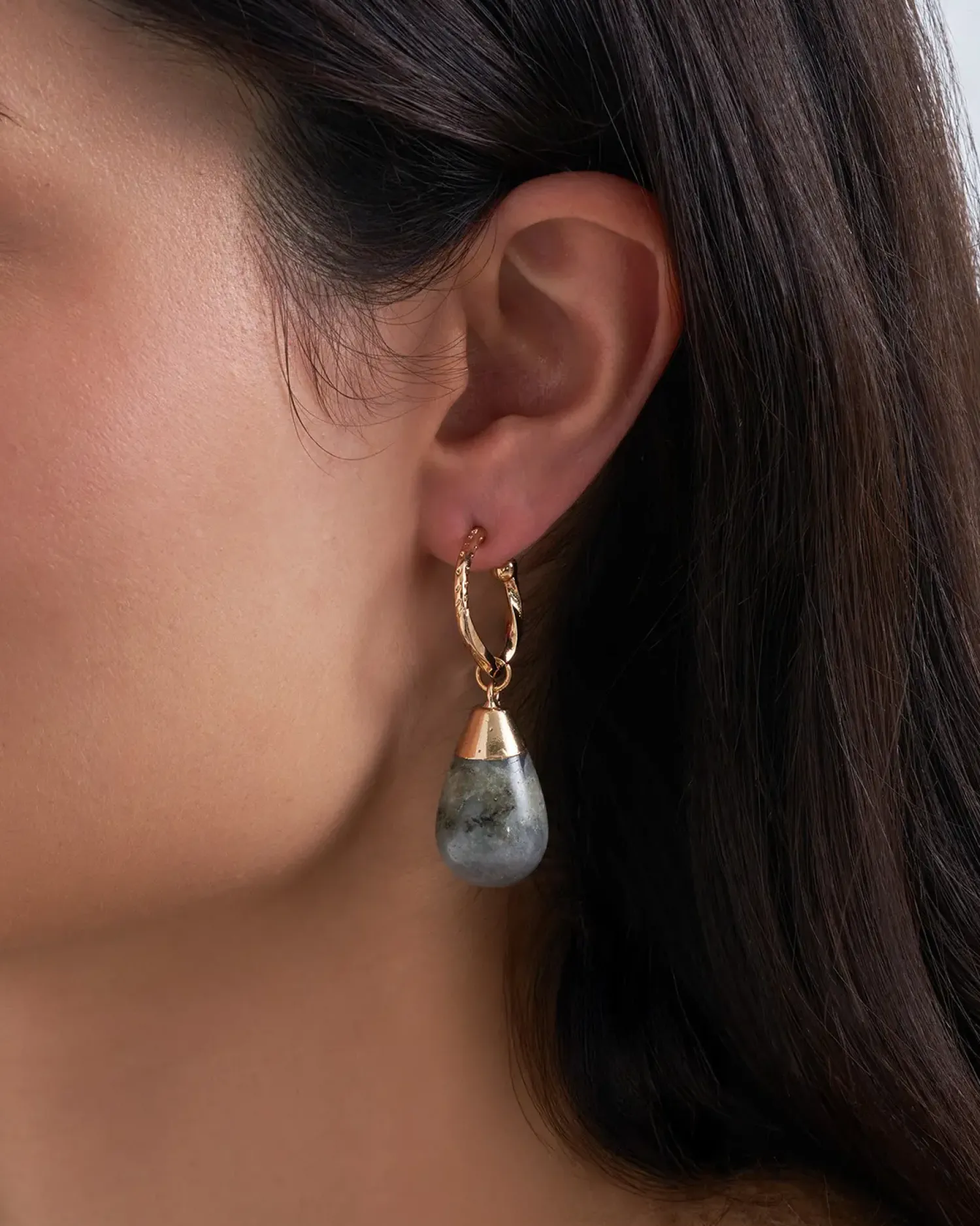 Bijou Brigitte Creolen|Ohrringe Gold>Creolen - Green Labradorite gold, grün