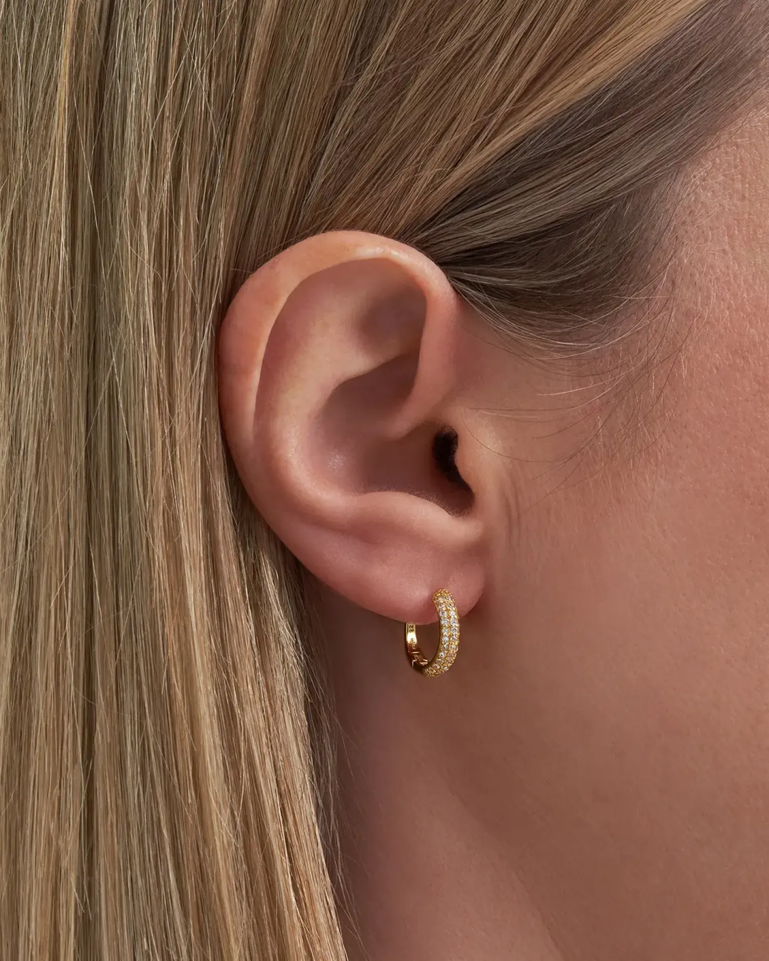 Bijou Brigitte Ohrringe Gold|Silver Crystals>Creolen - Mini Gleam gold