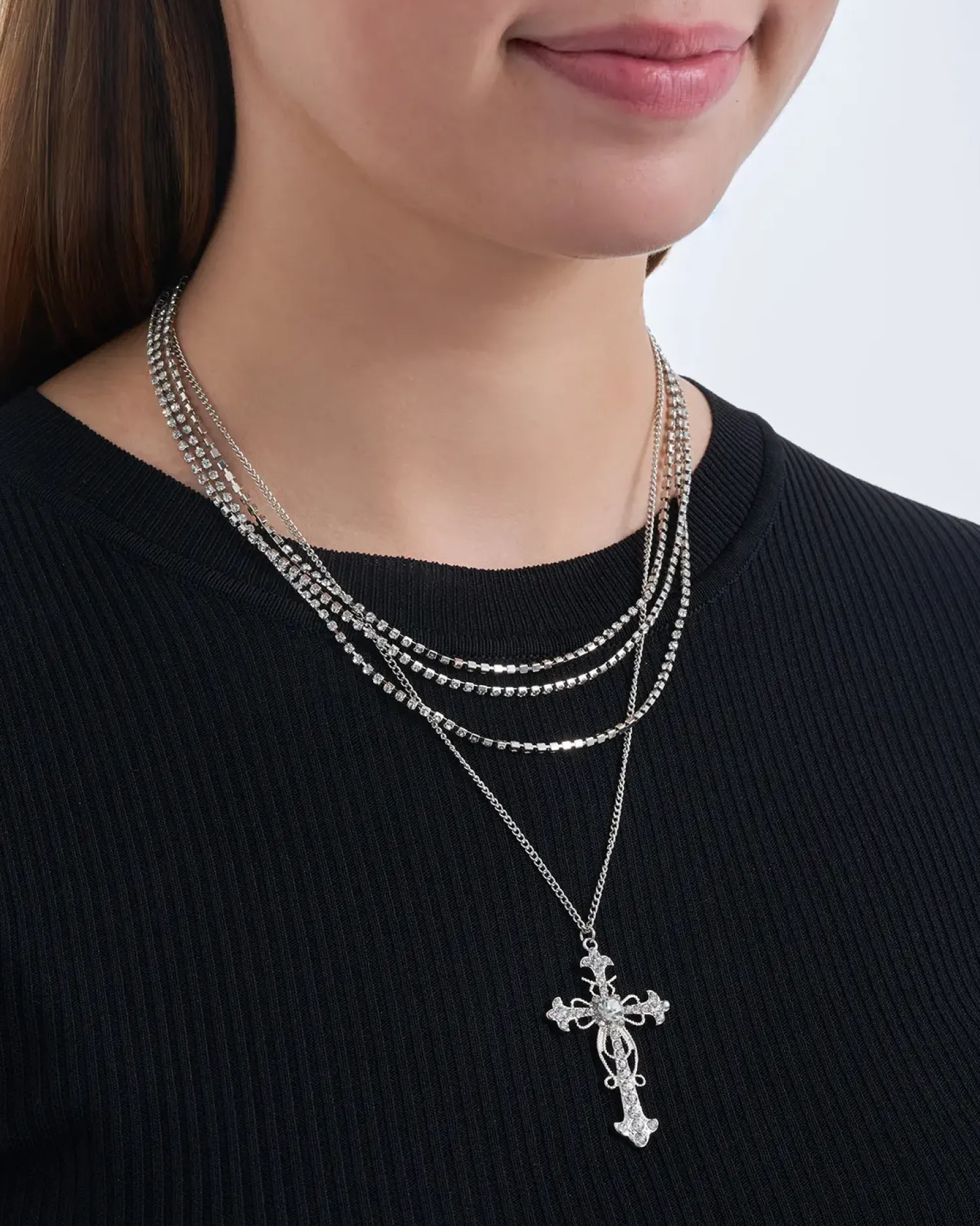 Bijou Brigitte Layering-Ketten>Layering Kette - Rhinestone Cross silber