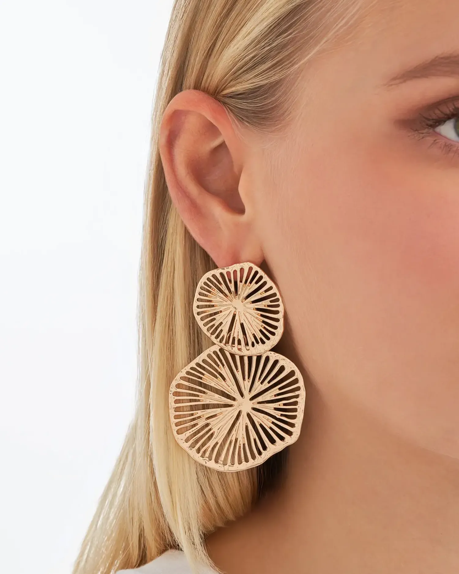 Bijou Brigitte Ohrringe Gold|Ohrstecker>Ohrstecker - Abstract Bloom gold