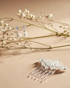 Bijou Brigitte Perlenschmuck|Blumenschmuck><noscript><img width=