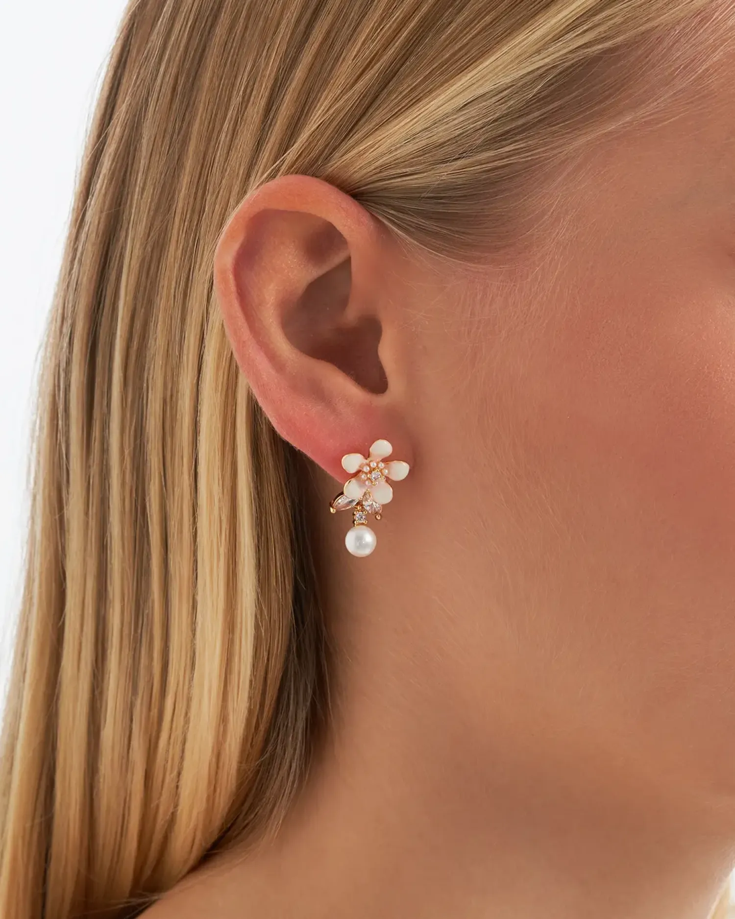 Bijou Brigitte Ohrstecker|Blumenschmuck>Ohrstecker - Elegant Spring rosa