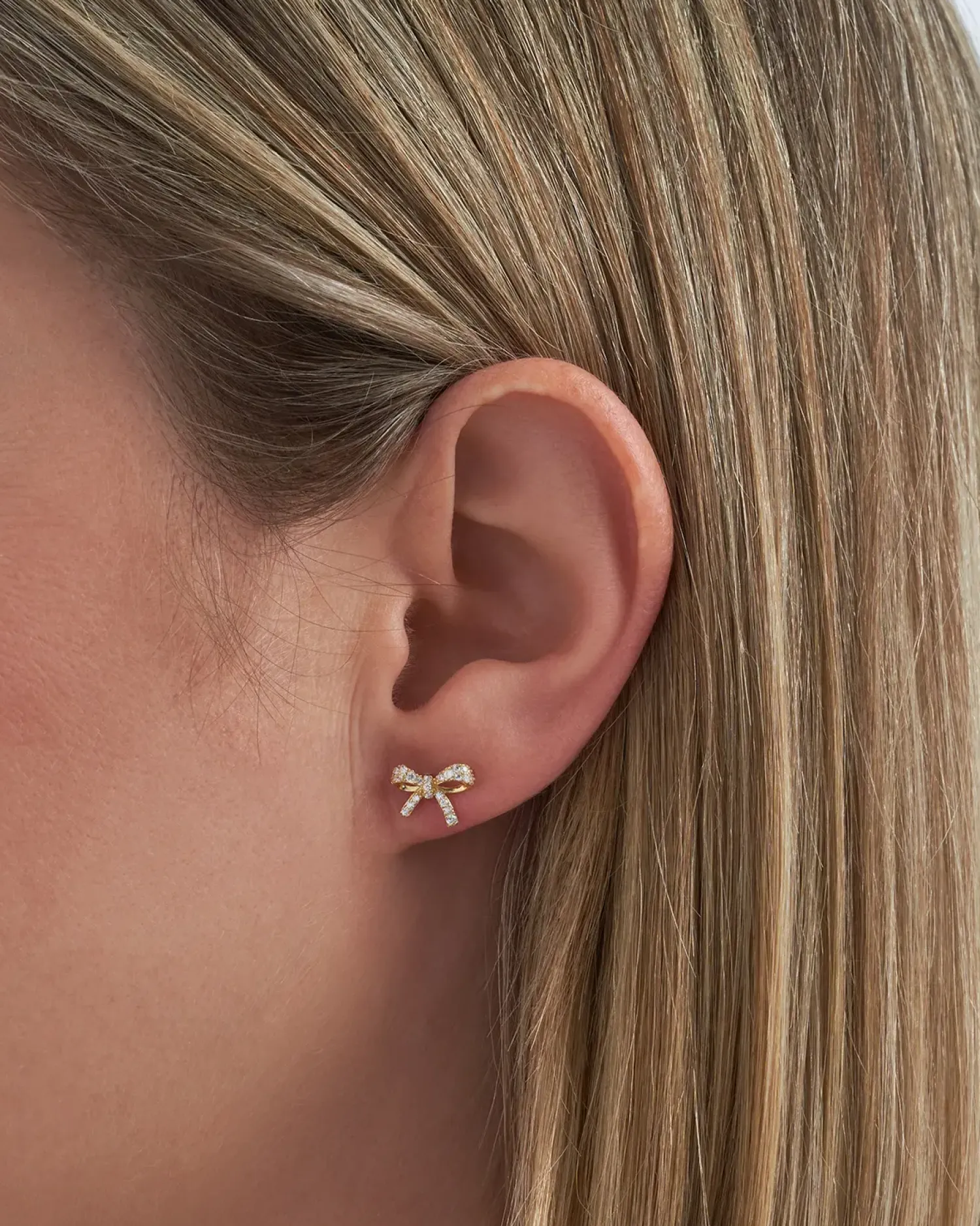 Bijou Brigitte Ohrringe Gold|Silver Crystals>Ohrstecker - Gleaming Bows gold