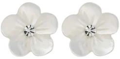 Bijou Brigitte Blumenschmuck|Ohrstecker>Ohrstecker - Shell Flower weiß
