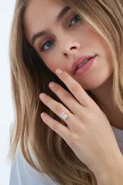 Bijou Brigitte Antragsringe|Silver Crystals>Ring - Elegant gold