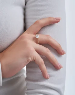 Bijou Brigitte Antragsringe|Ringe Mit Steinen>Ring - Luminous Shine gold