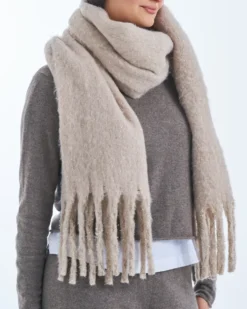 Bijou Brigitte Schals><noscript><img width=