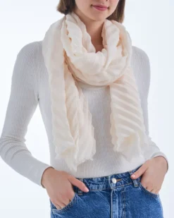 Bijou Brigitte Halstücher><noscript><img width=